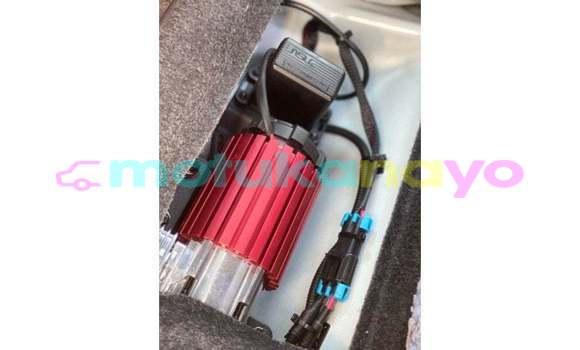 Buy Import Toyota Hilux White Car in Import - Dubai in Bandundu Buy Import Toyota Hilux White Car in Import - Dubai in Bandundu