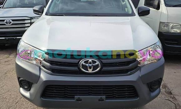Buy Used Toyota Hilux White Car in Kinshasa in Kinshasa Buy Used Toyota Hilux White Car in Kinshasa in Kinshasa