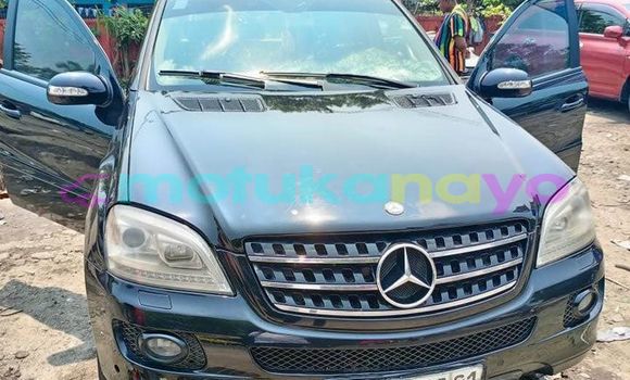 Buy Used Mercedes‒Benz ML–Class Black Car in Kinshasa in Kinshasa Buy Used Mercedes‒Benz ML–Class Black Car in Kinshasa in Kinshasa