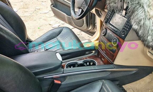 Buy Used Mercedes‒Benz ML–Class Black Car in Kinshasa in Kinshasa Buy Used Mercedes‒Benz ML–Class Black Car in Kinshasa in Kinshasa