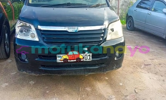 Acheter Occasion Voiture Toyota Noah Noir à Basankusu, Equateur Acheter Occasion Voiture Toyota Noah Noir à Basankusu, Equateur