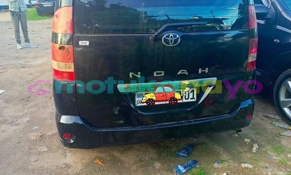 Acheter Occasion Voiture Toyota Noah Noir à Basankusu, Equateur Acheter Occasion Voiture Toyota Noah Noir à Basankusu, Equateur