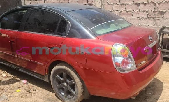 Acheter Occasion Voiture Nissan Altima Rouge à Kinshasa, Kinshasa Acheter Occasion Voiture Nissan Altima Rouge à Kinshasa, Kinshasa