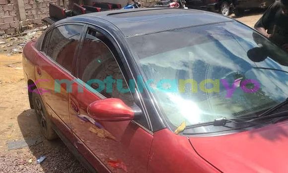 Acheter Occasion Voiture Nissan Altima Rouge à Kinshasa, Kinshasa Acheter Occasion Voiture Nissan Altima Rouge à Kinshasa, Kinshasa