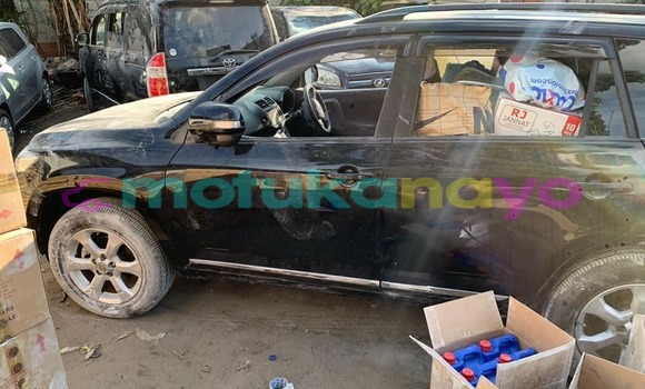 Acheter Occasion Voiture Toyota Vanguard Noir à Kinshasa, Kinshasa Acheter Occasion Voiture Toyota Vanguard Noir à Kinshasa, Kinshasa