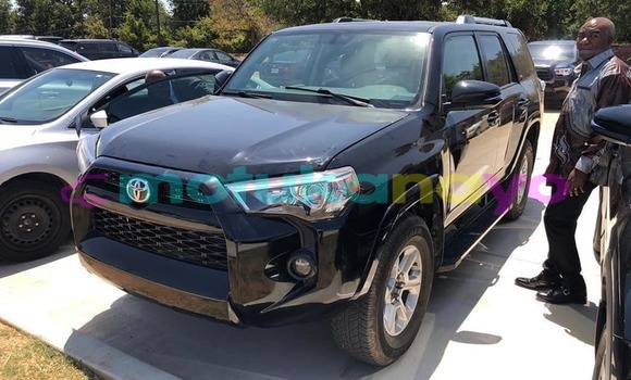 Buy Used Toyota Fortuner Black Car in Kinshasa in Kinshasa Buy Used Toyota Fortuner Black Car in Kinshasa in Kinshasa