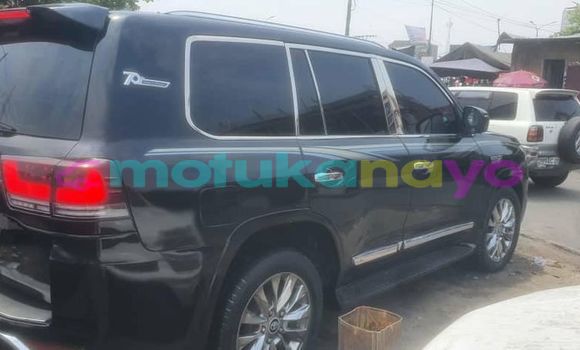 Buy Used Toyota Land Cruiser Black Car in Kinshasa in Kinshasa Buy Used Toyota Land Cruiser Black Car in Kinshasa in Kinshasa