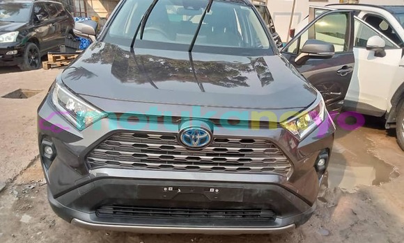 Buy Used Toyota RAV4 Other Car in Kinshasa in Kinshasa Buy Used Toyota RAV4 Other Car in Kinshasa in Kinshasa