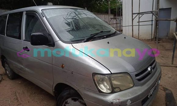 Buy Used Toyota Noah Other Car in Kinshasa in Kinshasa Buy Used Toyota Noah Other Car in Kinshasa in Kinshasa
