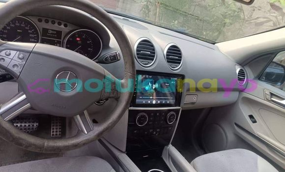 Buy Used Mercedes‒Benz ML–Class Black Car in Kinshasa in Kinshasa Buy Used Mercedes‒Benz ML–Class Black Car in Kinshasa in Kinshasa