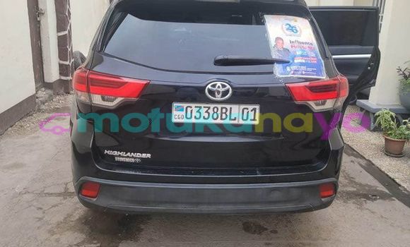 Acheter Occasion Voiture Toyota Highlander Noir à Banalia, Haut-Congo Acheter Occasion Voiture Toyota Highlander Noir à Banalia, Haut-Congo