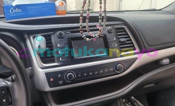 Acheter Occasion Voiture Toyota Highlander Noir à Banalia, Haut-Congo Acheter Occasion Voiture Toyota Highlander Noir à Banalia, Haut-Congo