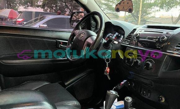 Buy Used Toyota Fortuner Black Car in Bandundu in Bandundu Buy Used Toyota Fortuner Black Car in Bandundu in Bandundu