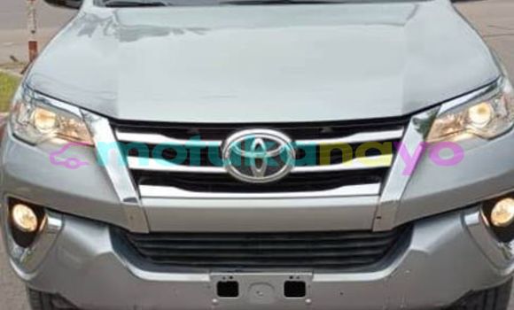 Buy Used Toyota Fortuner Other Car in Kinshasa in Kinshasa Buy Used Toyota Fortuner Other Car in Kinshasa in Kinshasa