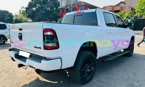Buy Used Dodge RAM White Car in Kinshasa in Kinshasa Buy Used Dodge RAM White Car in Kinshasa in Kinshasa