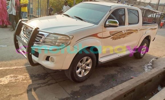 Buy Used Toyota Pickup White Car in Kinshasa in Kinshasa Buy Used Toyota Pickup White Car in Kinshasa in Kinshasa