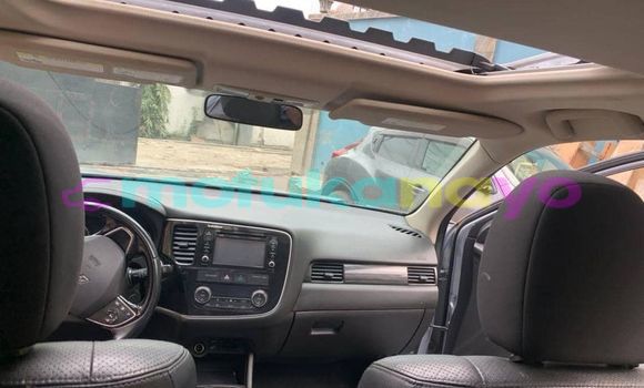 Buy Used Mitsubishi Outlander Other Car in Banalia in Haut-Congo Buy Used Mitsubishi Outlander Other Car in Banalia in Haut-Congo