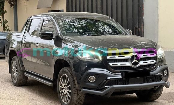 Buy Used Mercedes-Benz X-klasse Concept Black Car in Kinshasa in Kinshasa Buy Used Mercedes-Benz X-klasse Concept Black Car in Kinshasa in Kinshasa