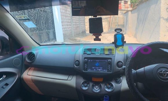 Acheter Occasion Voiture Toyota Vanguard Noir à Kinshasa, Kinshasa Acheter Occasion Voiture Toyota Vanguard Noir à Kinshasa, Kinshasa