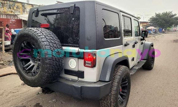 Buy Used Jeep Wrangler White Car in Kinshasa in Kinshasa Buy Used Jeep Wrangler White Car in Kinshasa in Kinshasa