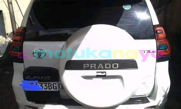 Acheter Occasion Voiture Toyota Prado Blanc à Kinshasa, Kinshasa Acheter Occasion Voiture Toyota Prado Blanc à Kinshasa, Kinshasa
