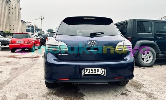 Acheter Occasion Voiture Toyota Blade Bleu à Kinshasa, Kinshasa Acheter Occasion Voiture Toyota Blade Bleu à Kinshasa, Kinshasa