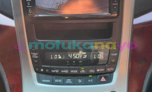 Buy Used Toyota Alphard Blue Car in Kinshasa in Kinshasa Buy Used Toyota Alphard Blue Car in Kinshasa in Kinshasa