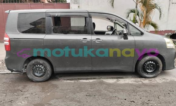 Buy Used Toyota Noah Black Car in Kinshasa in Kinshasa Buy Used Toyota Noah Black Car in Kinshasa in Kinshasa