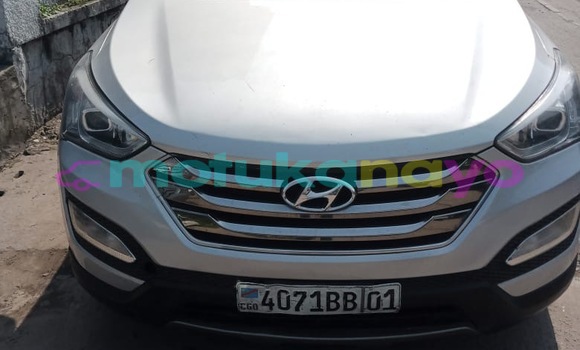 Buy Used Hyundai Santa Fe Silver Car in Kinshasa in Kinshasa