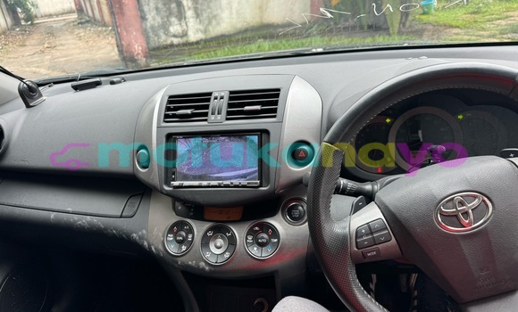 Acheter Occasion Voiture Toyota Vanguard Noir à Kinshasa, Kinshasa Acheter Occasion Voiture Toyota Vanguard Noir à Kinshasa, Kinshasa