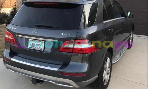 Acheter Occasion Voiture Mercedes-Benz M-klasse Gris à Kinshasa, Kinshasa Acheter Occasion Voiture Mercedes-Benz M-klasse Gris à Kinshasa, Kinshasa