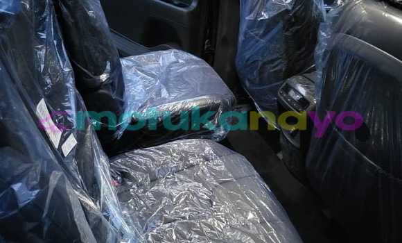 Acheter Occasion Voiture Hyundai Santamo Noir à Kinshasa, Kinshasa Acheter Occasion Voiture Hyundai Santamo Noir à Kinshasa, Kinshasa