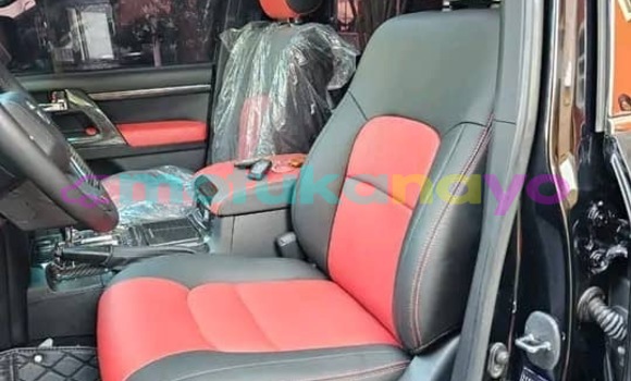 Buy Used Toyota Land Cruiser Prado Black Car in Kinshasa in Kinshasa Buy Used Toyota Land Cruiser Prado Black Car in Kinshasa in Kinshasa
