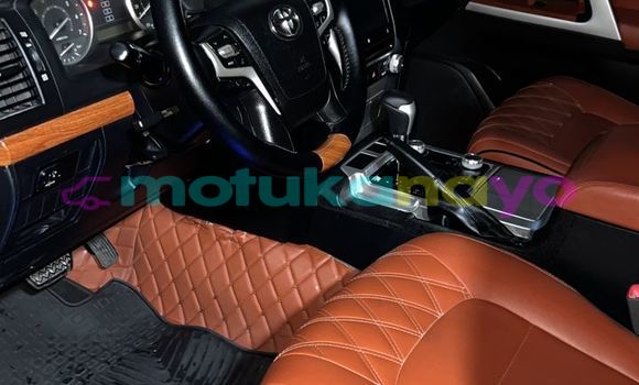 Acheter Occasion Voiture Toyota Land Cruiser Noir à Kinshasa, Kinshasa Acheter Occasion Voiture Toyota Land Cruiser Noir à Kinshasa, Kinshasa