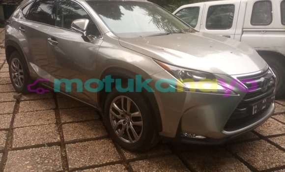 Acheter Occasion Voiture Lexus LX 450 Gris à Kinshasa, Kinshasa Acheter Occasion Voiture Lexus LX 450 Gris à Kinshasa, Kinshasa