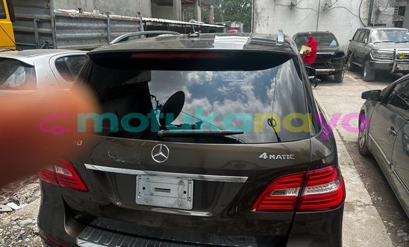 Acheter Occasion Voiture Mercedes Viano Noir à Kinshasa, Kinshasa Acheter Occasion Voiture Mercedes Viano Noir à Kinshasa, Kinshasa