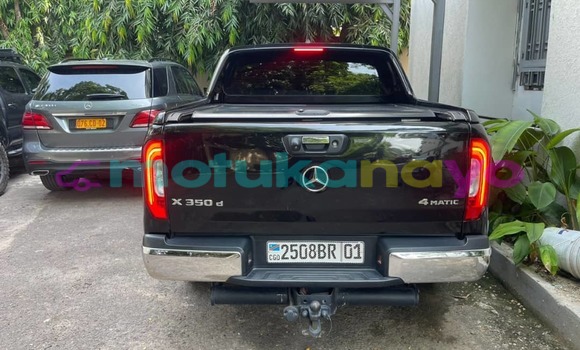 Acheter Occasion Voiture Mercedes Viano Noir à Kinshasa, Kinshasa Acheter Occasion Voiture Mercedes Viano Noir à Kinshasa, Kinshasa