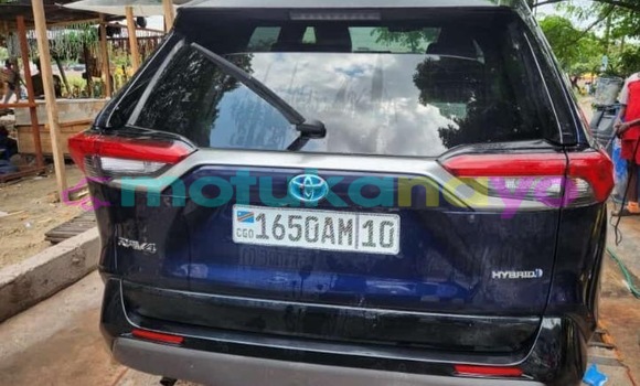 Acheter Neuf Voiture Toyota RAV 4 Bleu à Kinshasa, Kinshasa Acheter Neuf Voiture Toyota RAV 4 Bleu à Kinshasa, Kinshasa