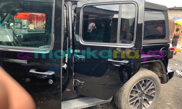 Acheter Neuf Voiture Jeep Wrangler Noir à Kinshasa, Kinshasa Acheter Neuf Voiture Jeep Wrangler Noir à Kinshasa, Kinshasa