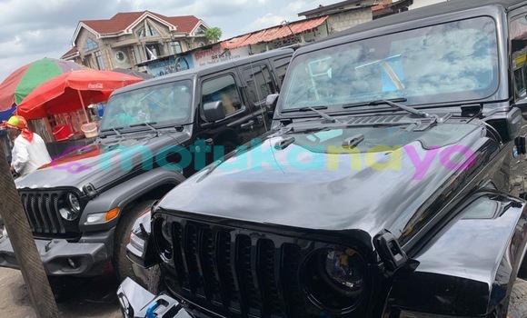 Acheter Neuf Voiture Jeep Wrangler Noir à Kinshasa, Kinshasa Acheter Neuf Voiture Jeep Wrangler Noir à Kinshasa, Kinshasa