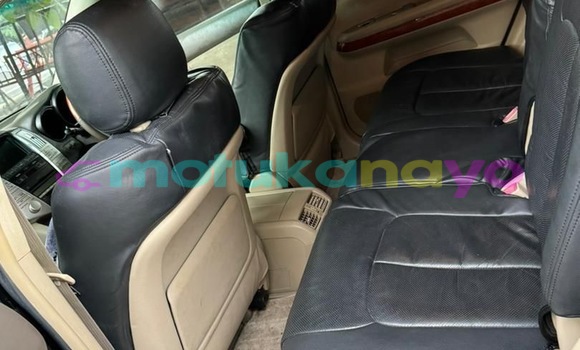 Acheter Neuf Voiture Toyota Harrier Noir à Kinshasa, Kinshasa Acheter Neuf Voiture Toyota Harrier Noir à Kinshasa, Kinshasa