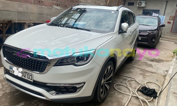 Acheter Neuf Voiture Jeep Liberty (Patriot) Blanc à Kinshasa, Kinshasa Acheter Neuf Voiture Jeep Liberty (Patriot) Blanc à Kinshasa, Kinshasa