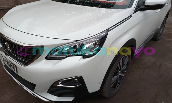 Acheter Neuf Voiture Peugeot 3008 Blanc à Kinshasa, Kinshasa Acheter Neuf Voiture Peugeot 3008 Blanc à Kinshasa, Kinshasa
