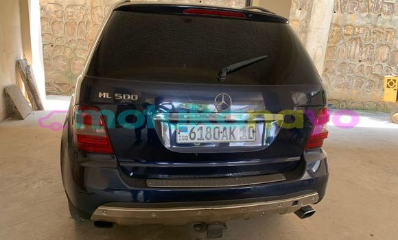 Acheter Occasion Voiture Mercedes Viano Noir à Kinshasa, Kinshasa Acheter Occasion Voiture Mercedes Viano Noir à Kinshasa, Kinshasa