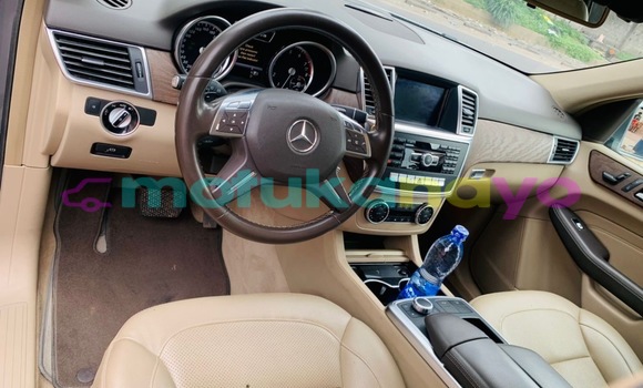 Acheter Neuf Voiture Mercedes‒Benz ML–Class Gris à Kinshasa, Kinshasa Acheter Neuf Voiture Mercedes‒Benz ML–Class Gris à Kinshasa, Kinshasa