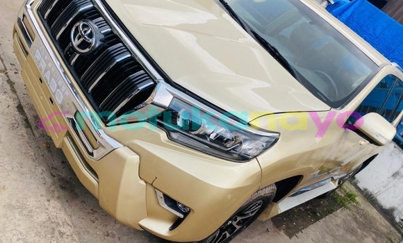 Acheter Neuf Voiture Toyota Prado Beige à Kinshasa, Kinshasa Acheter Neuf Voiture Toyota Prado Beige à Kinshasa, Kinshasa