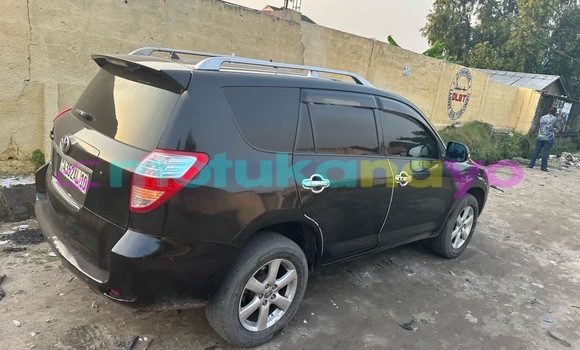 Acheter Occasion Voiture Toyota Vanguard Noir à Kinshasa, Kinshasa Acheter Occasion Voiture Toyota Vanguard Noir à Kinshasa, Kinshasa