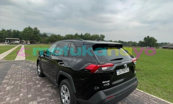 Acheter Neuf Voiture Toyota RAV4 Noir à Kinshasa, Kinshasa Acheter Neuf Voiture Toyota RAV4 Noir à Kinshasa, Kinshasa
