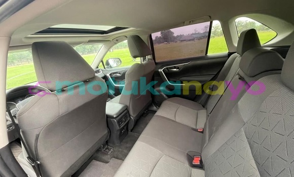 Acheter Neuf Voiture Toyota RAV4 Noir à Kinshasa, Kinshasa Acheter Neuf Voiture Toyota RAV4 Noir à Kinshasa, Kinshasa