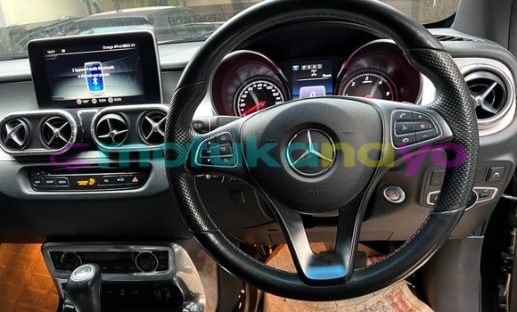 Acheter Neuf Voiture Mercedes-Benz X-klasse Concept Noir à Kinshasa, Kinshasa